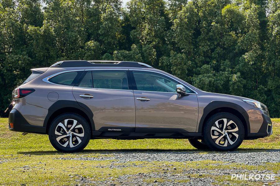 2022 Subaru Outback side profile