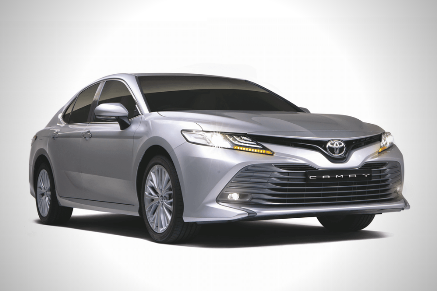 A picture of the Philippine-spec Toyota Camry with a white background.
