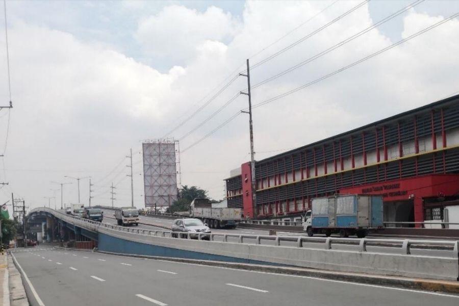 Nagtahan flyover accessible to light vehicles only due to repair works