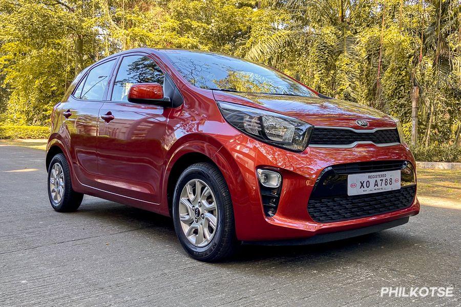 A picture of the Kia Picanto parked on the side of a road