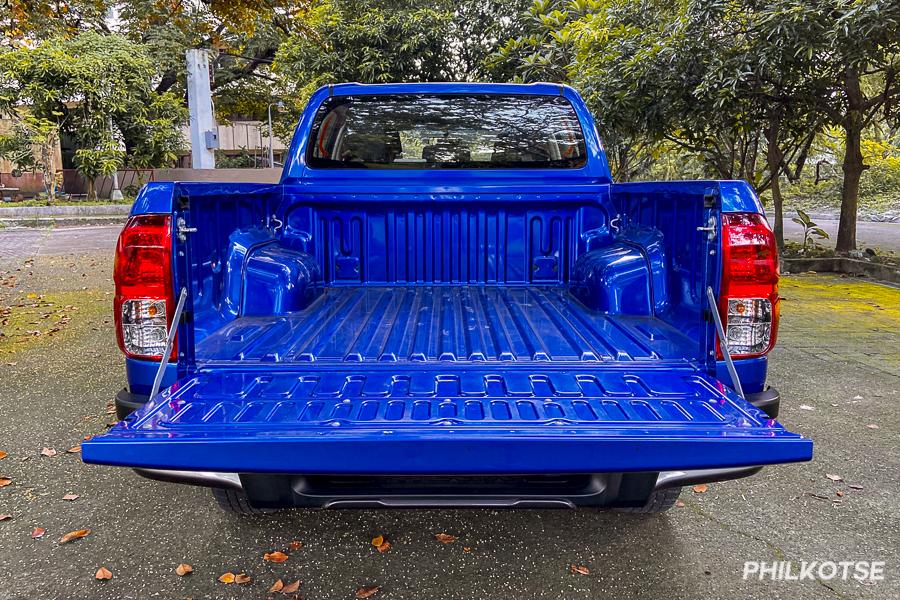2021 Toyota Hilux G cargo bed