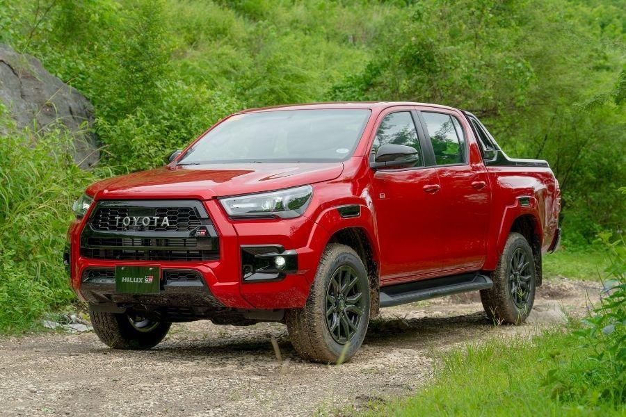 Toyota Hilux Gr Sport 28 4x4 At 2023 Ph Price And Specs