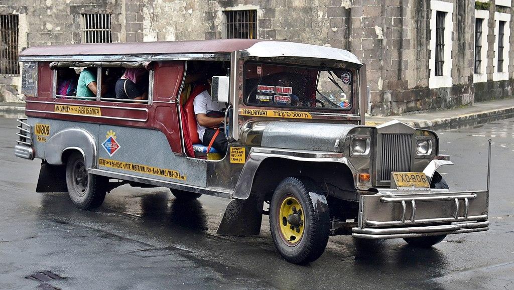 Public jeepneys no longer required to have plastic barriers