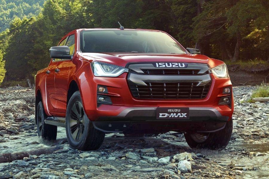 Allnew Isuzu DMax named Best Value Pickup of the Year in UK