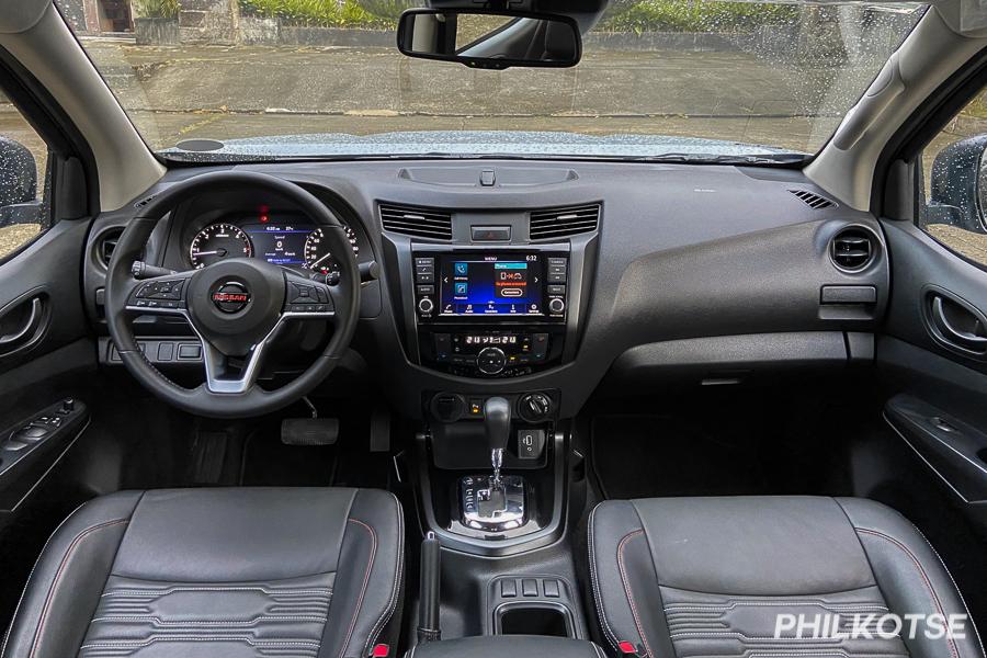 2021 Nissan Navara PRO-4X interior dashboard