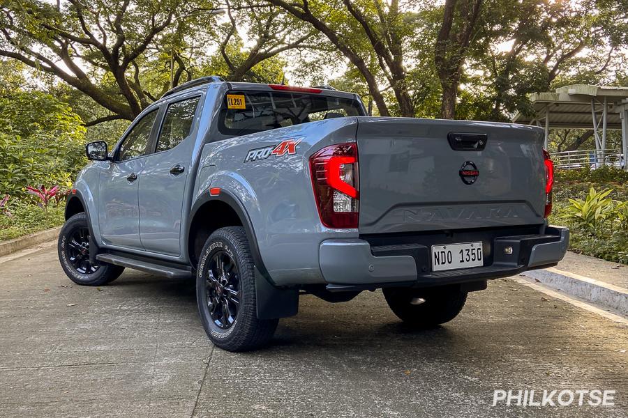 2021 Nissan Navara PRO-4X rear