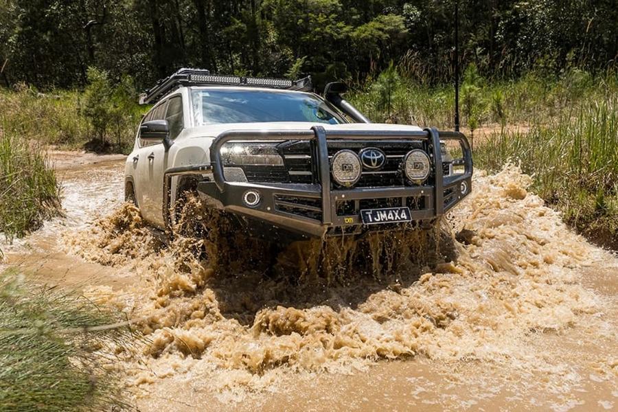 Toyota Land Cruiser gets off-road accessories courtesy of TJM, ARB