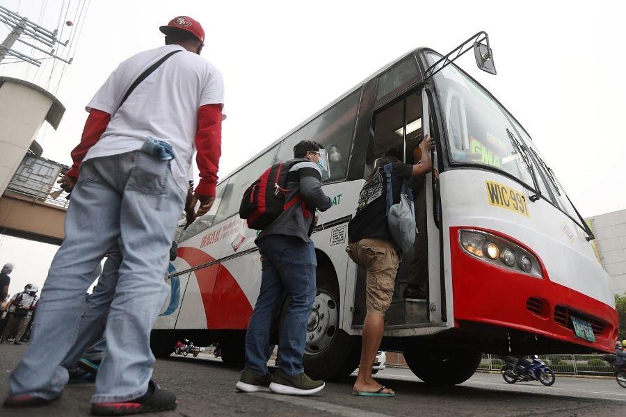 DOTr on No Vaxx, No Ride Policy: ‘We are doing everything we can’
