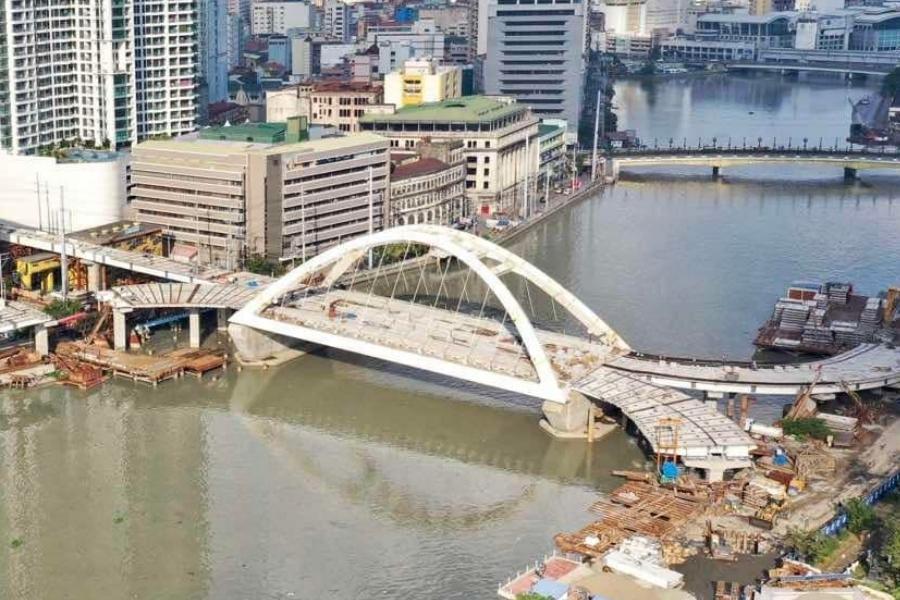 Binondo-Intramuros Bridge expected to open in April