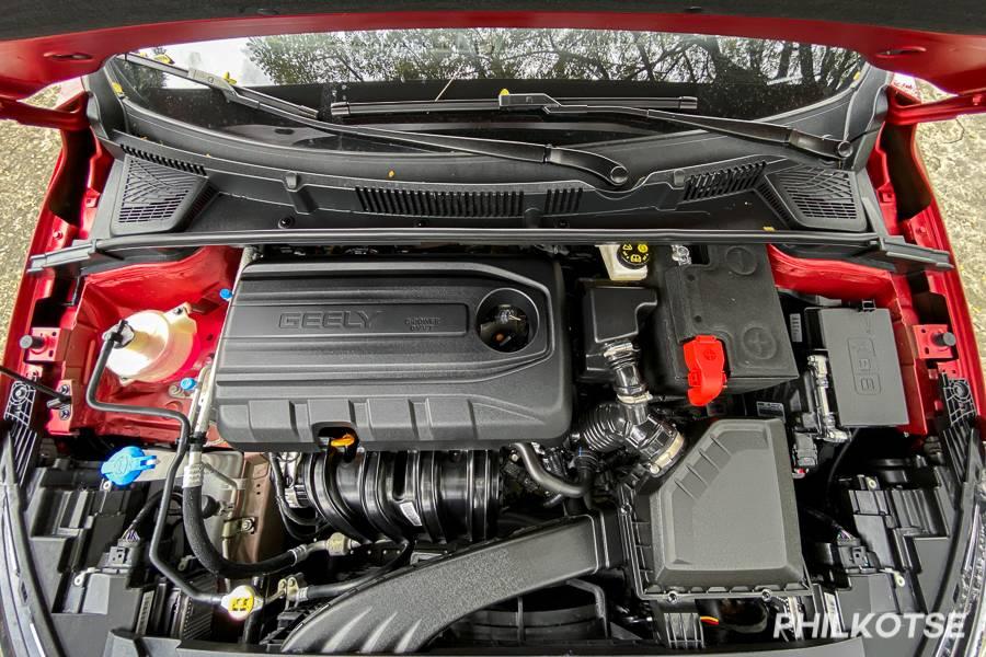 A picture of the Geely Emgrand's engine bay.