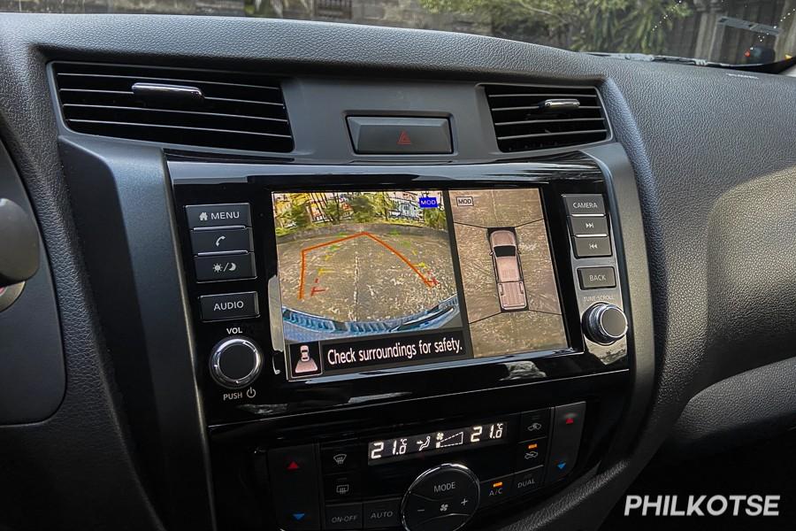A picture of the Navara's touchscreen