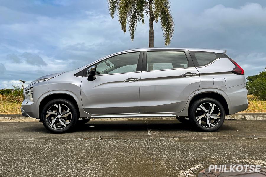 2022 Mitsubishi Xpander side