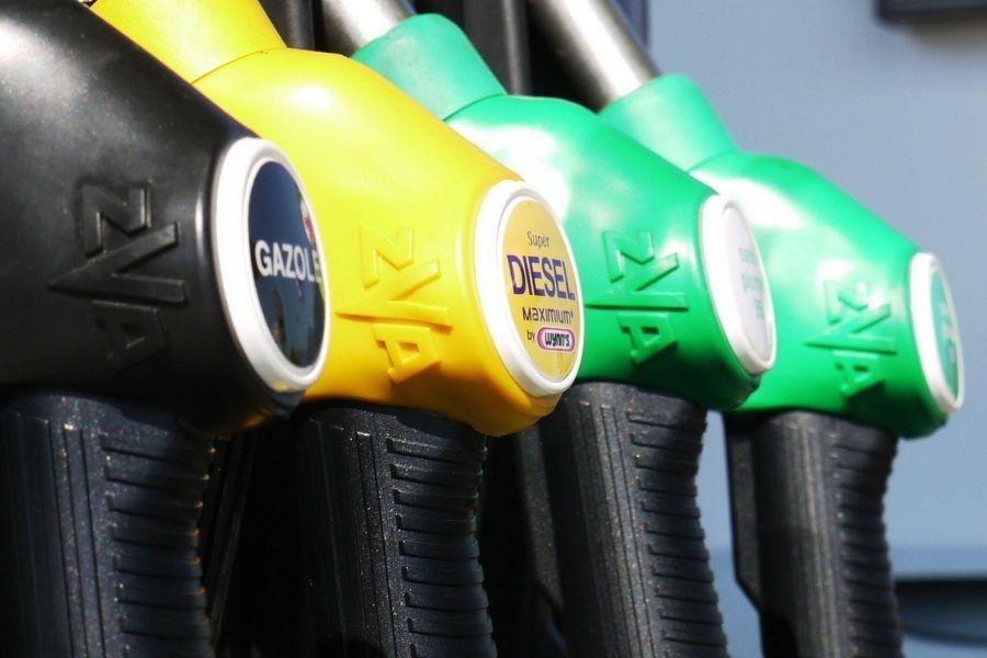 DOE expects first fuel price rollback for 2022 next week 