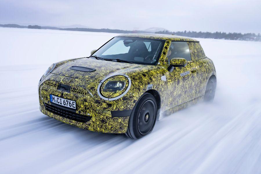 New Mini 3-door doing warm-up laps as it enters dynamic testing