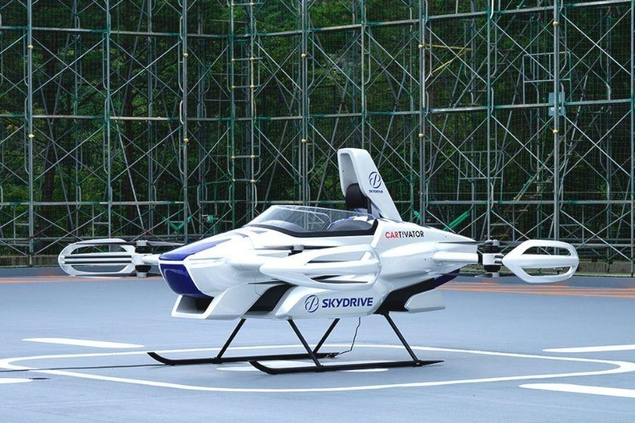 Suzuki wants to build a flying car  