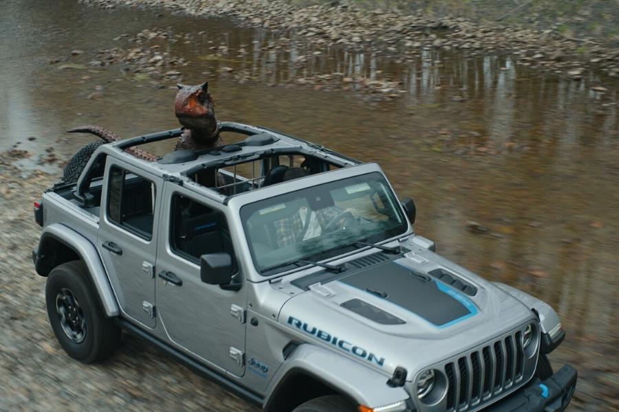 Jeep returns to Jurassic World with Wrangler 4xe PHEV