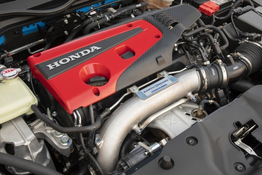 The Honda Civic Type R's 2.0-liter inline-4 turbocharged engine