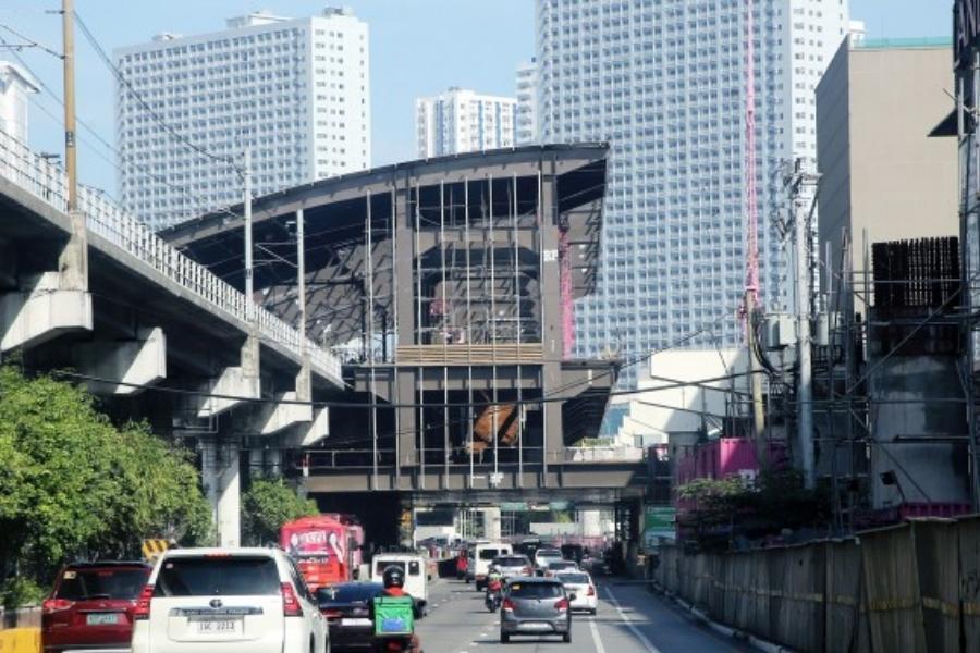 Station connecting MRT-3, LRT-1, MRT-7 to be completed this month
