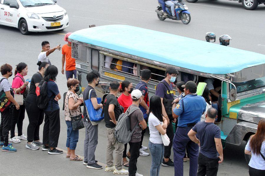 New DOTr chief willing to take public transpo to understand commuters