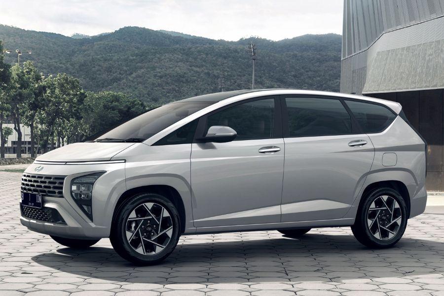 2023 Hyundai Stargazer takes aim at Mitsubishi Xpander 