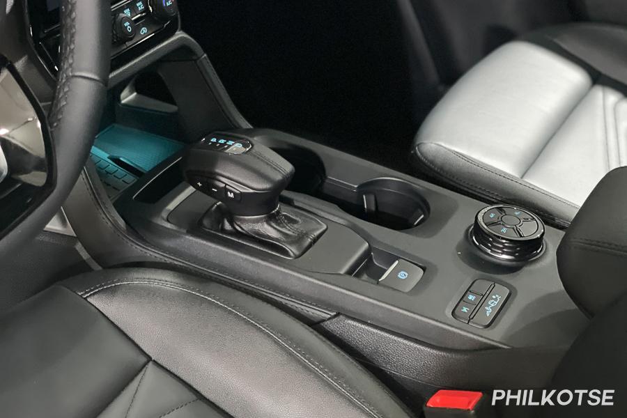 A picture of the Ford Everest's 10-speed automatic transmission