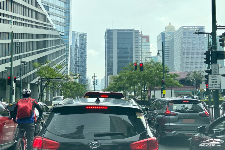 MMDA wants to remove countdown timers from traffic lights  