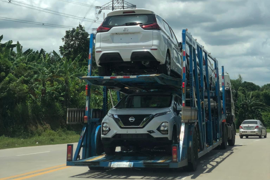 Xpander Twin: 2023 Nissan Livina spotted on PH roads