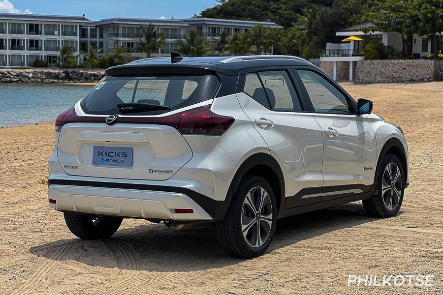 Nissan Kicks rear view