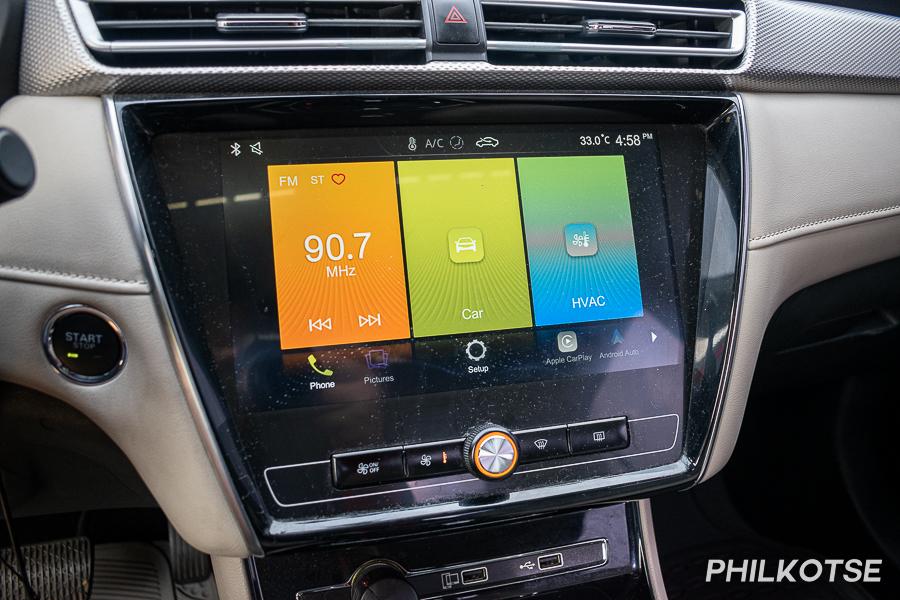 The MG 5's 10-inch touchscreen headunit