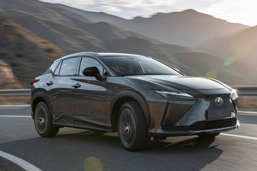 Lexus committed to keep making driver-oriented cars moving forward