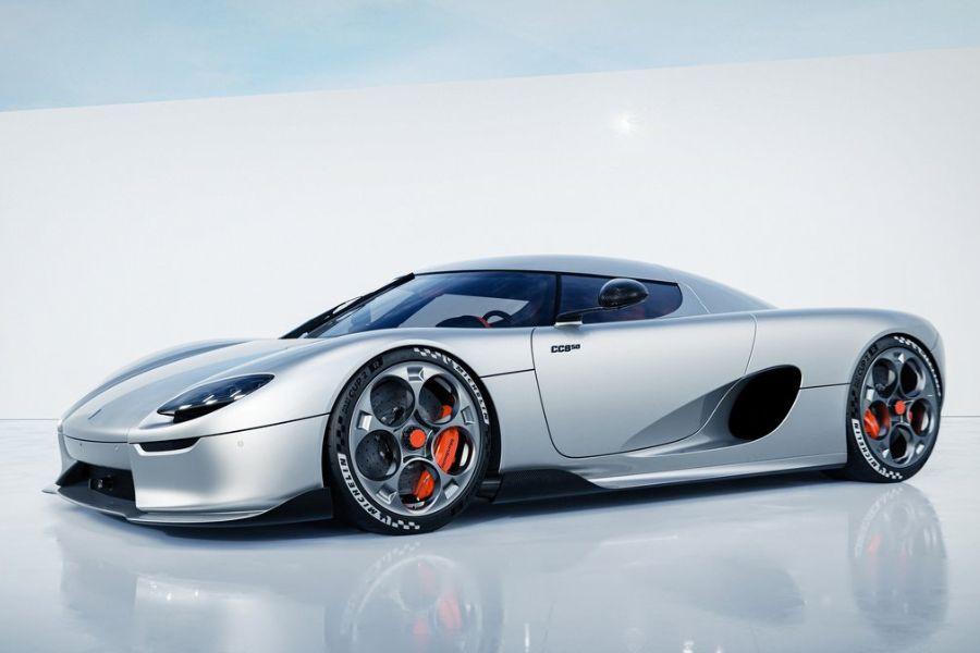 Koenigsegg CC850 comes with both manual and automatic transmissions 