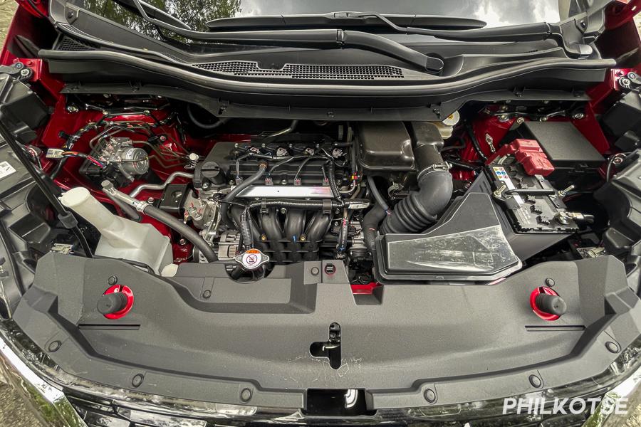 A picture of the Nissan Livina's engine bay
