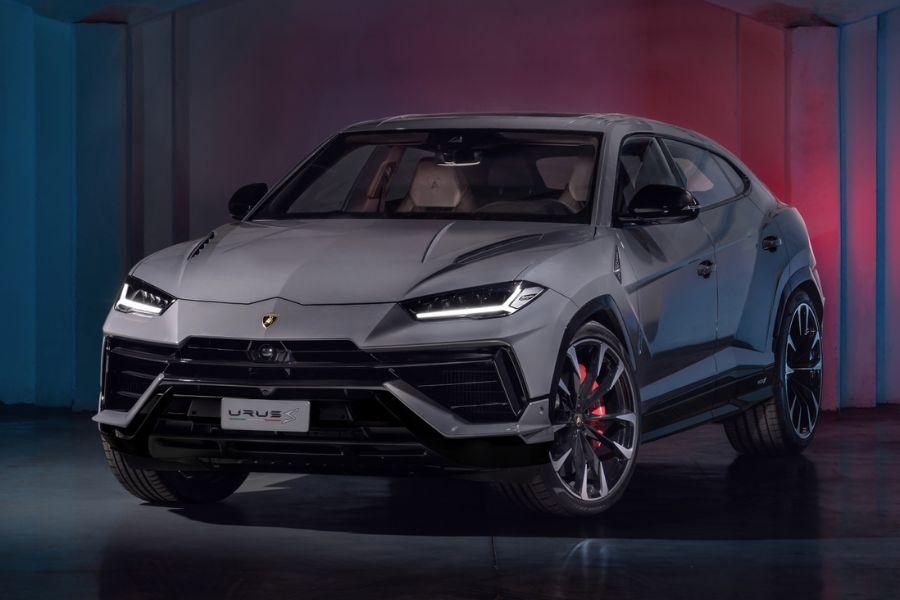 2023 Lamborghini Urus S premieres with even more power   