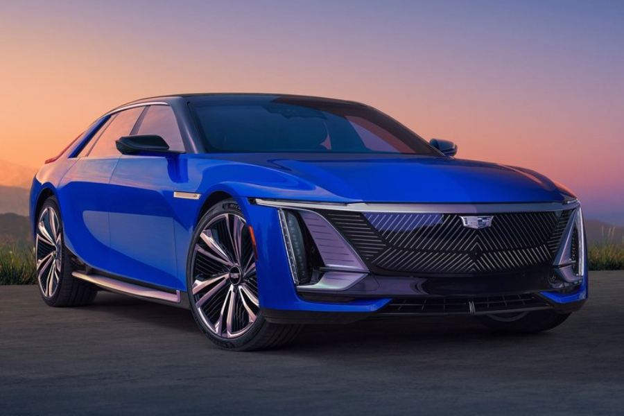 Cadillac Celestiq is a futuristic EV flagship that will hit production in 2023 