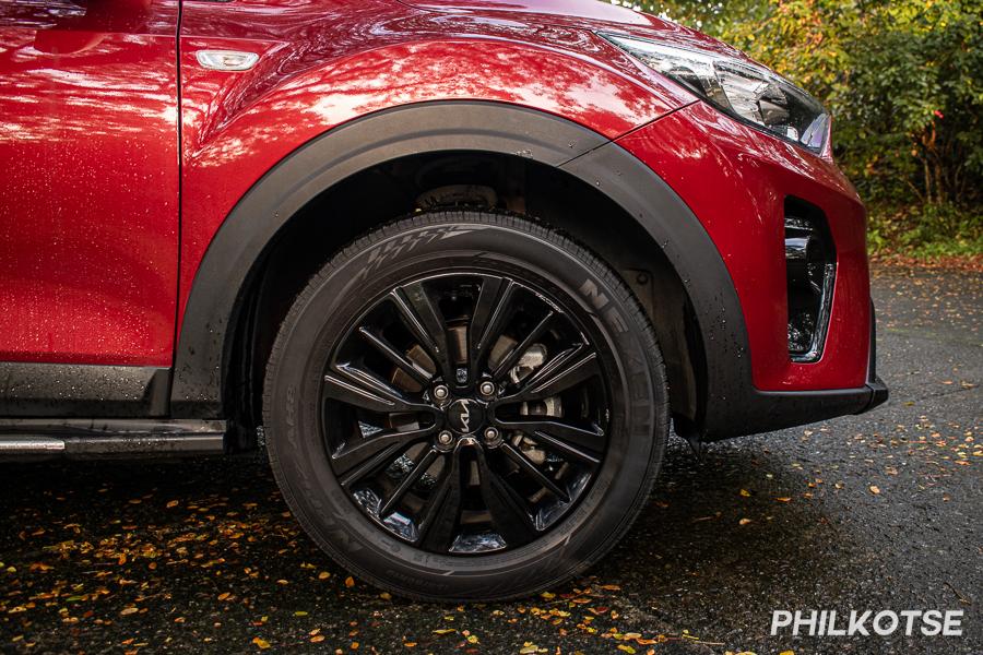 A picture of the Kia Stonic Style Edition's wheels