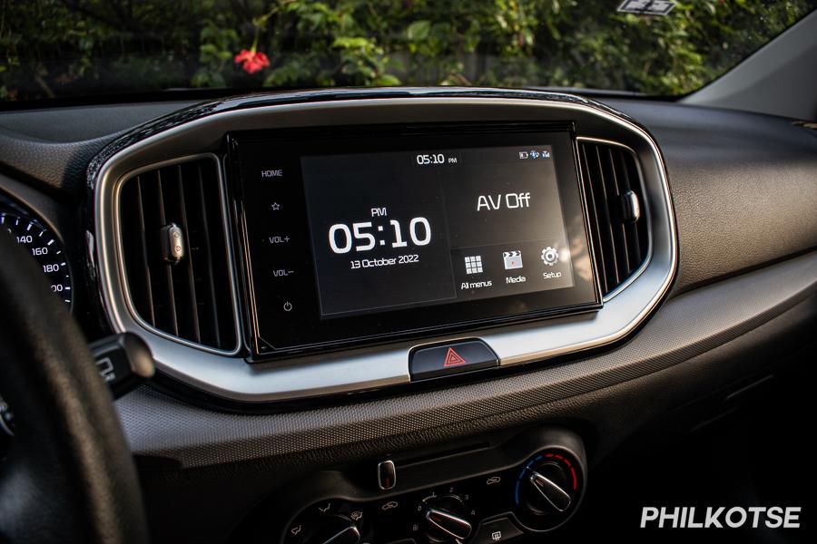 A picture of the Kia Stonic Style Edition's touchscreen