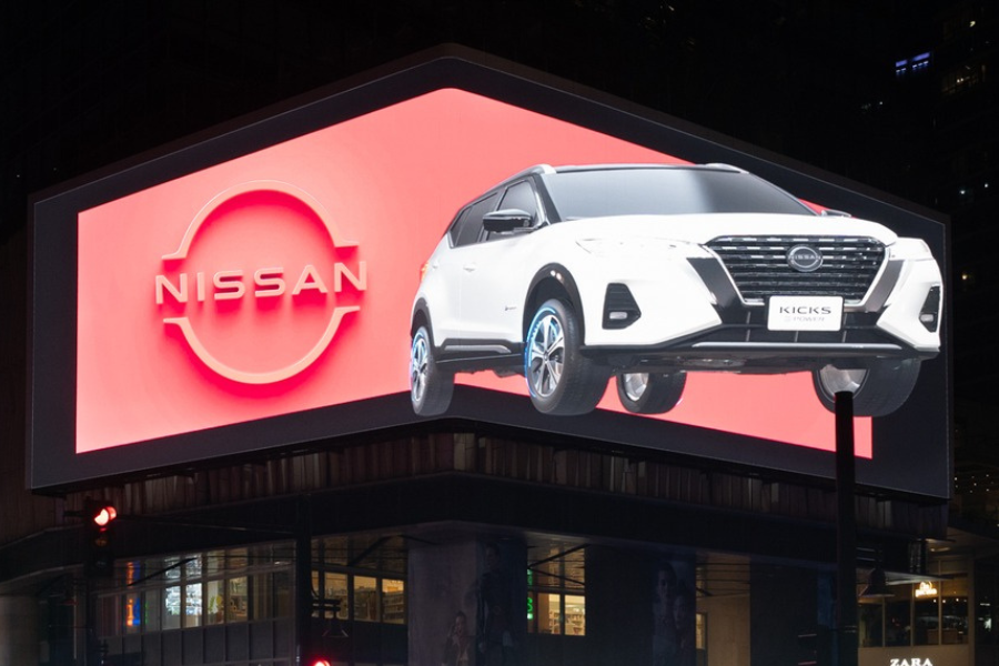 Kicks e-Power stands out in Nissan PH 3D billboard ad