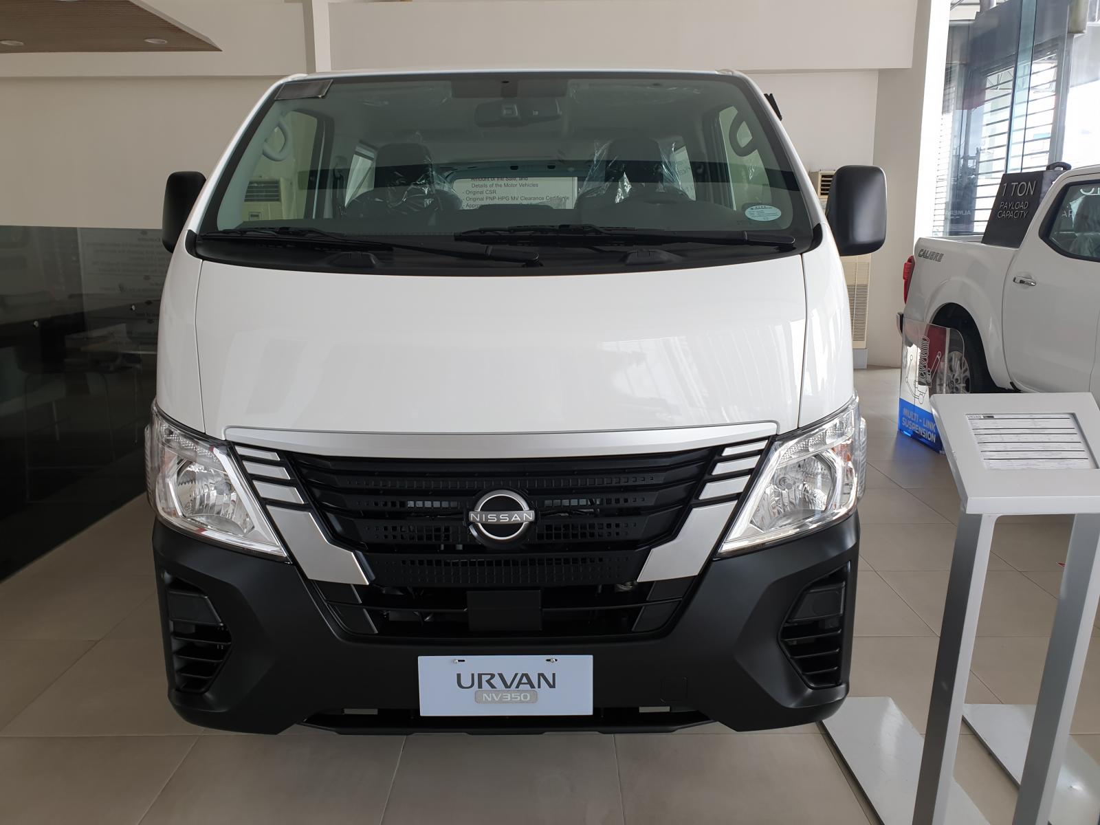 nissan urvan 2023