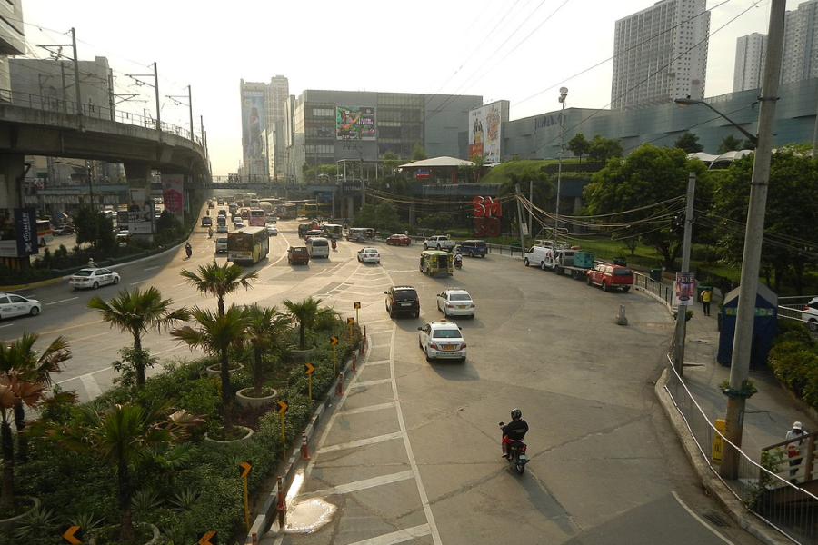 Adjusted mall hours in NCR, suspension of road works start next week