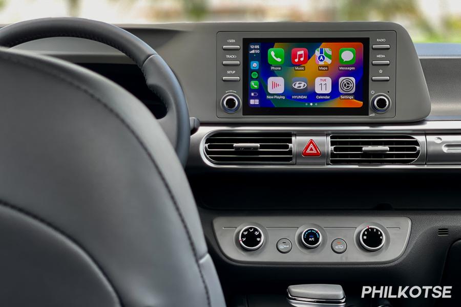 A picture of the Hyundai Stargazer's touchscreen