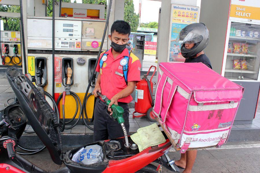 Fuel prices expected to roll back week of December 6 