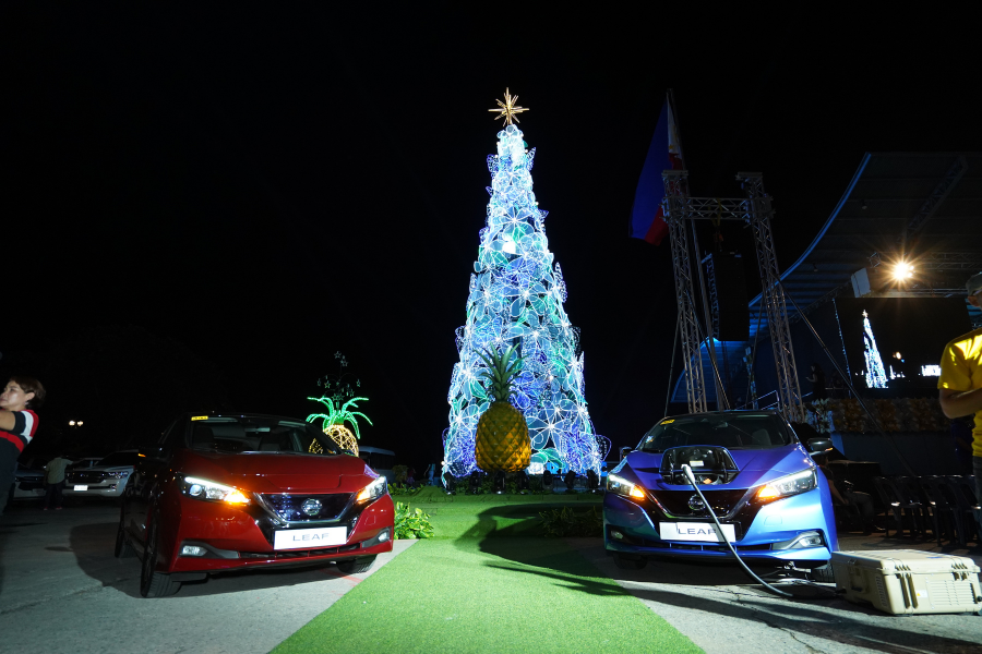 Nissan LEAF powers 50-foot Christmas tree in Ormoc
