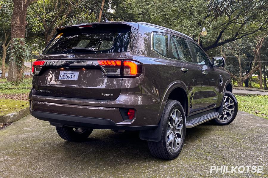 2023 Ford Everest rear profile shot