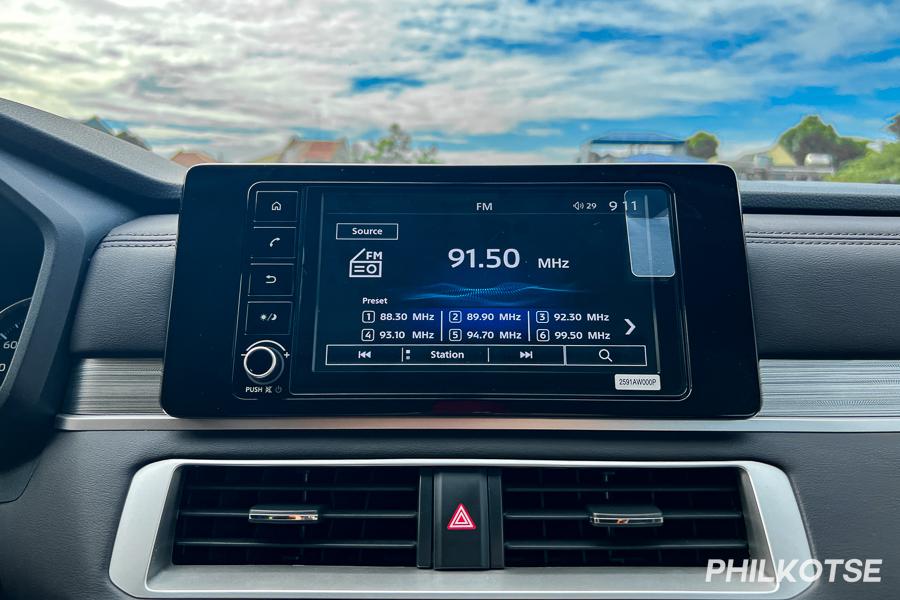 Mitsubishi Xpander infotainment screen