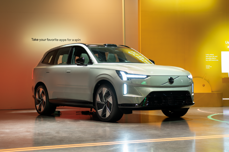 Volvo to introduce Google’s new HD map in EX90 electric SUV