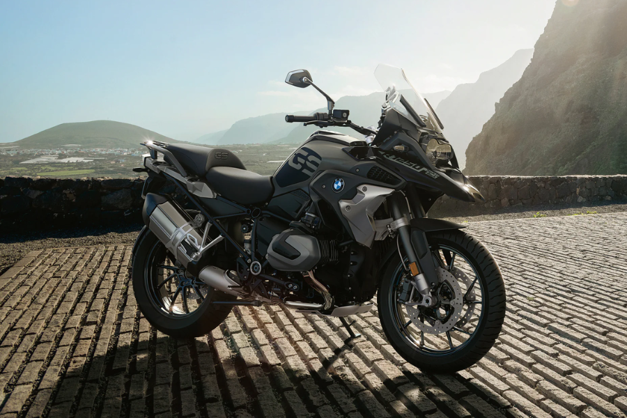 BMW PH rolls out cash discounts on ’22 model year bikes