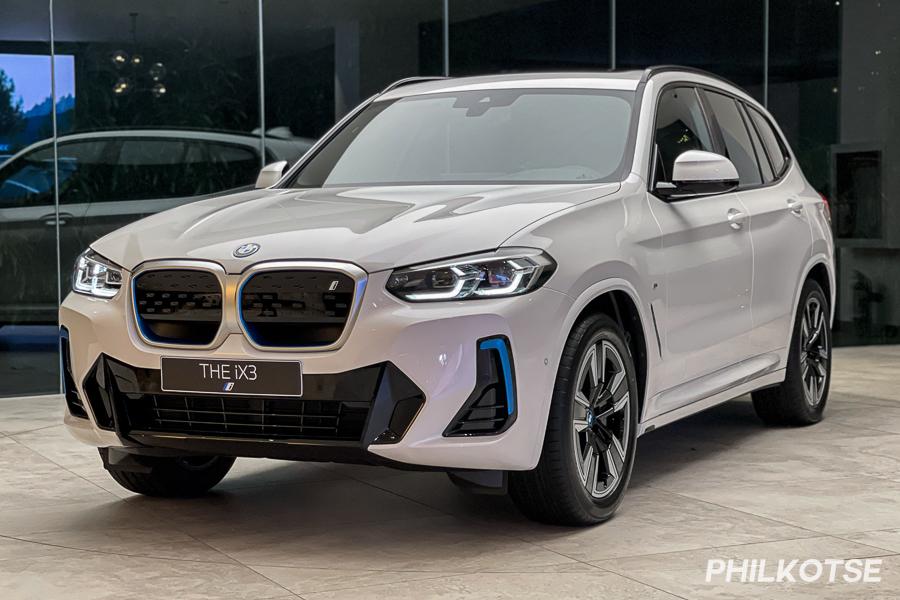 2023 BMW iX3 EV makes PH debut with P4.59 million retail price 