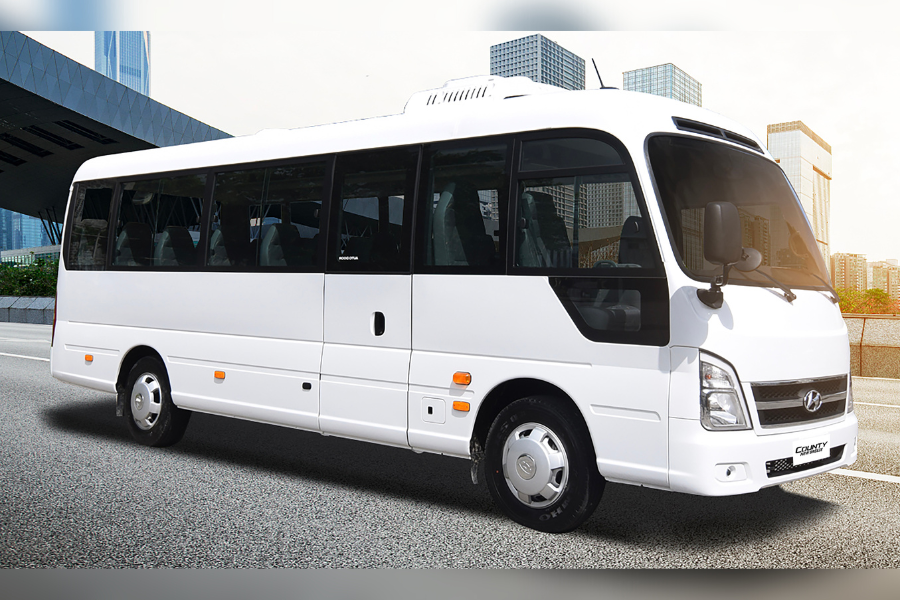 Hyundai County New Breeze minibus gets refreshed look 