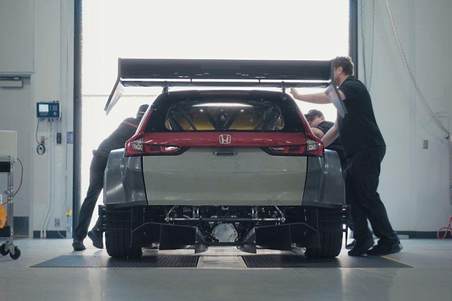 Honda CR-V Hybrid Racer Project promises 800 hp for the track 