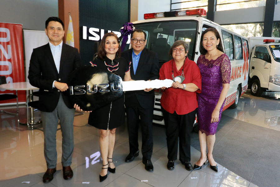 Isuzu Ambulance to help Likhaan’s advocacy in promoting health care